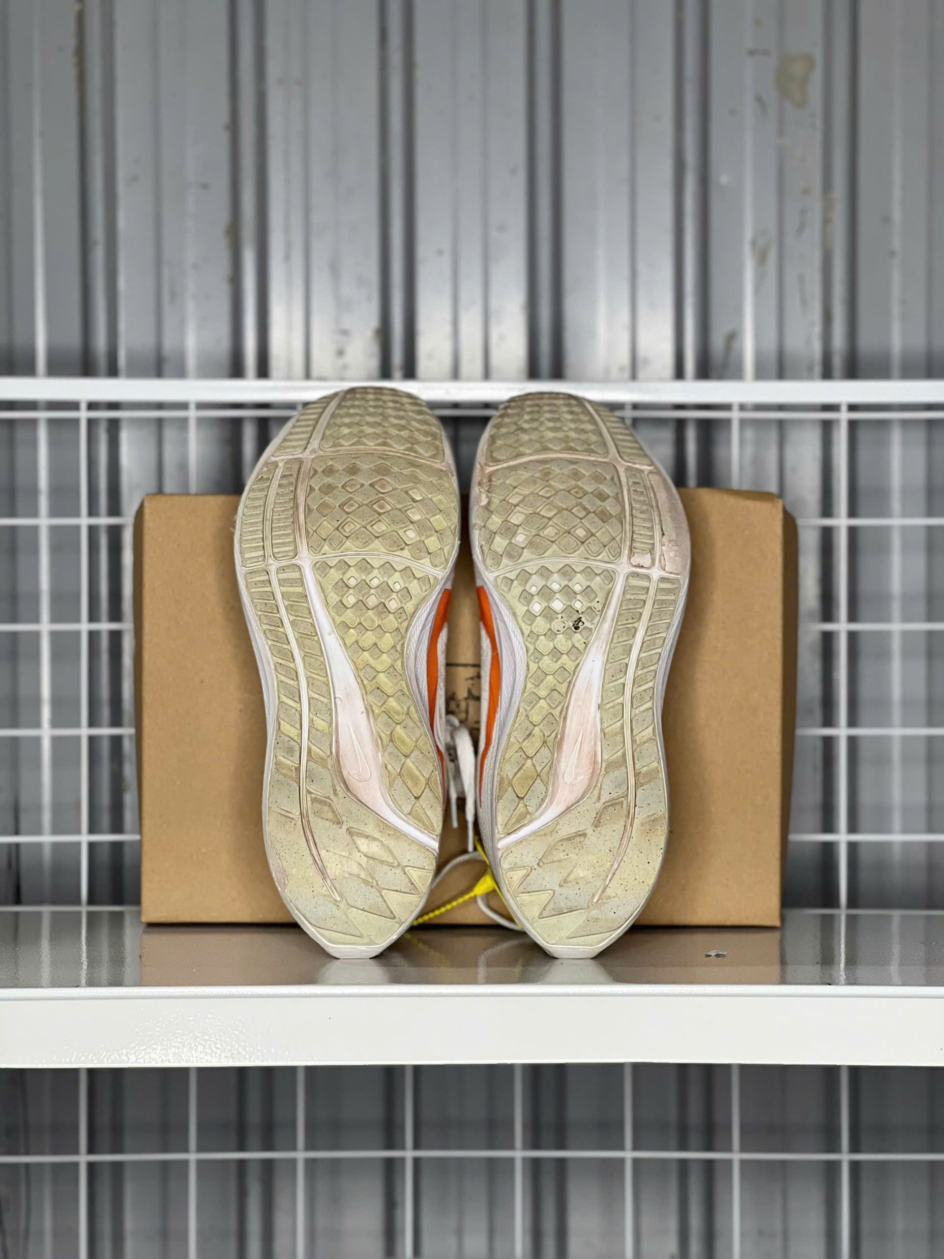Nike Pegasus 40 "Grey Multi Color" - Size 42 - Mới 90% - Ảnh 5