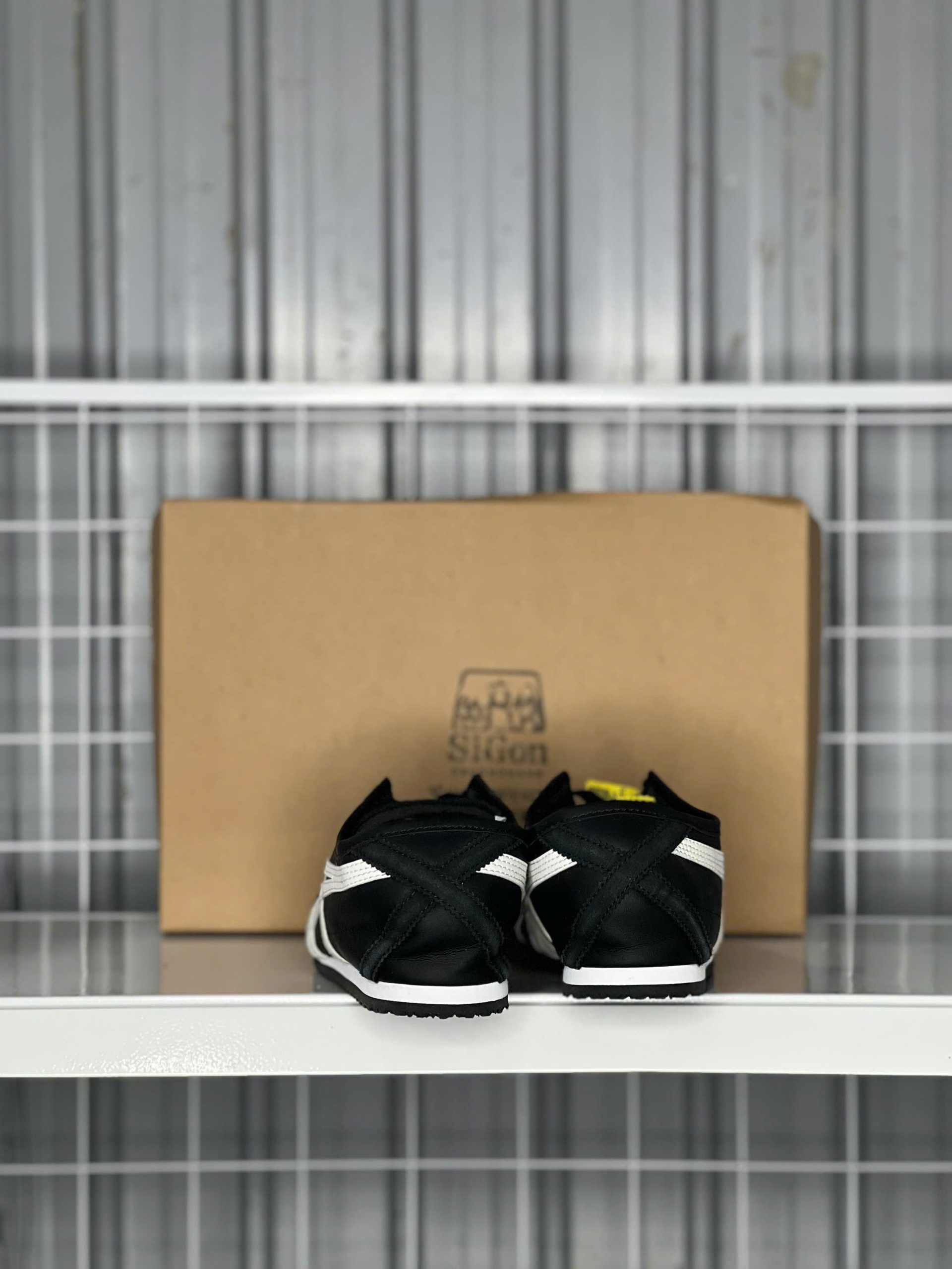 Onitsuka Tiger Mexico 66 “Black White” - Size 42 - Mới 95% - Ảnh 4