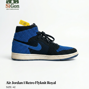 Nike Air Jordan 1 Retro High Flyknit “Royal” - Size 42 - Mới 95%