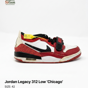 Jordan Legacy 312 Low “Chicago”- Size 42 - Mới 98%