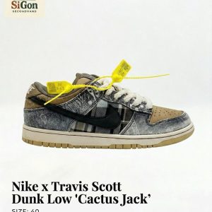 Nike x Travis Scott Dunk Low "Cactus Jack" - SIZE 40 - NEW 90%