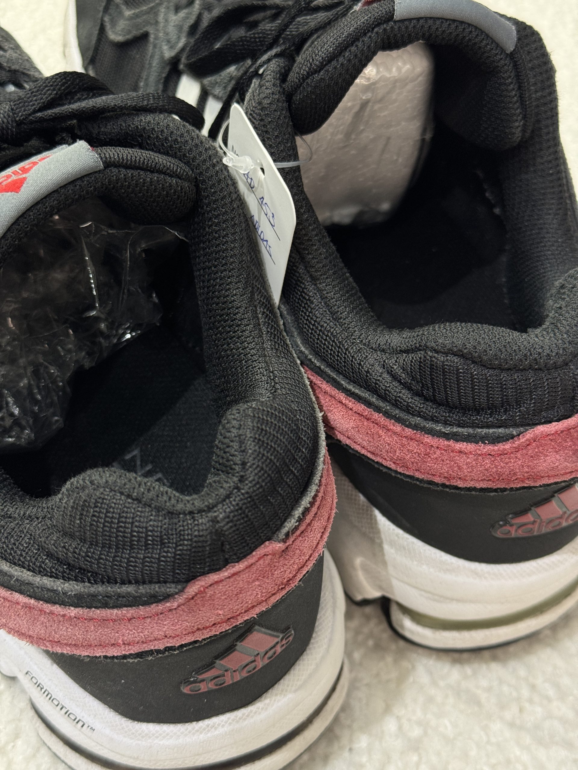 Adidas Response CL Black White Red - Size 41 - Độ mới 90% - Ảnh 5