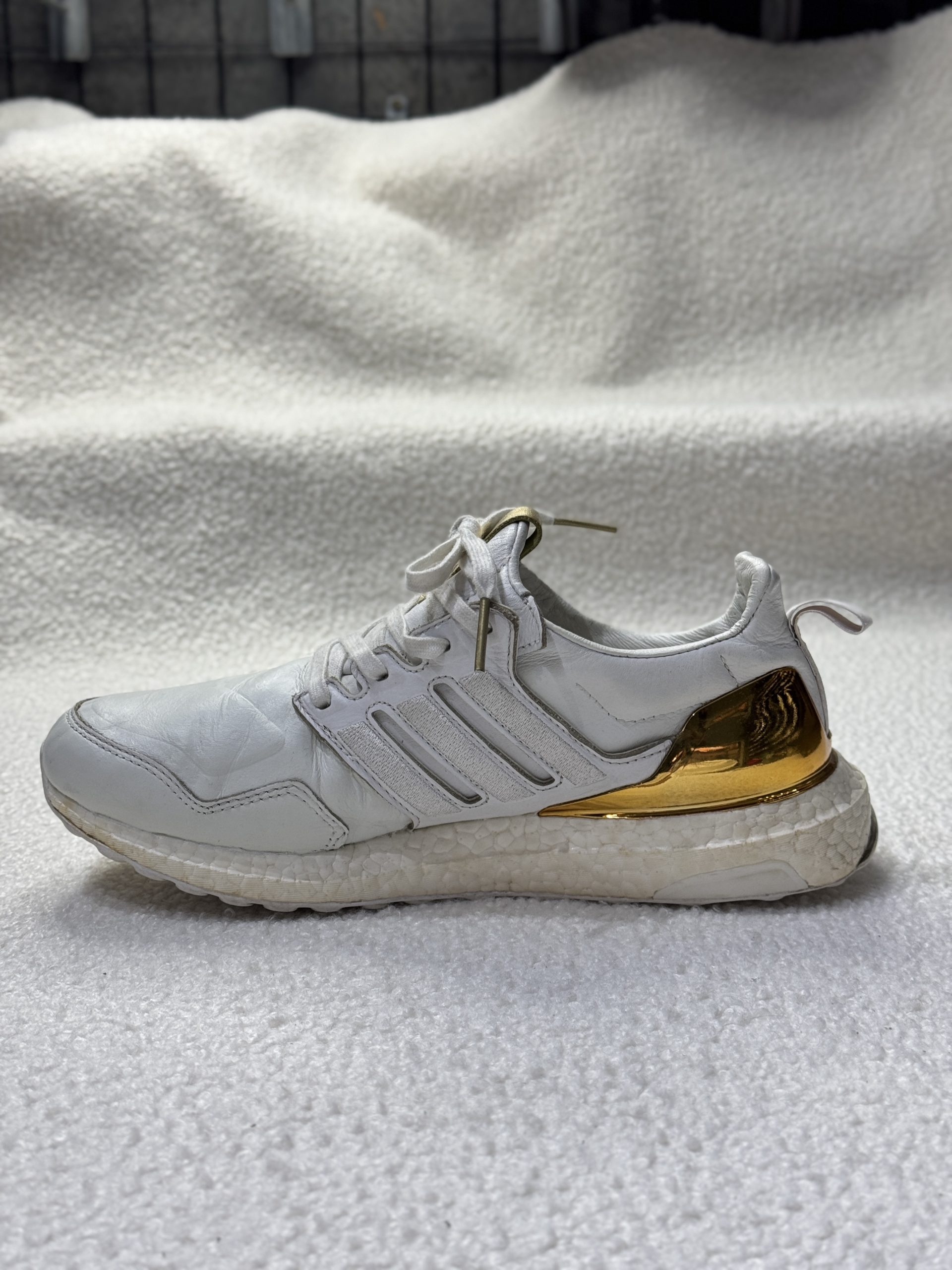 Adidas Ultraboost Leather White Gold - Size 41 - Độ mới 90% - Ảnh 6