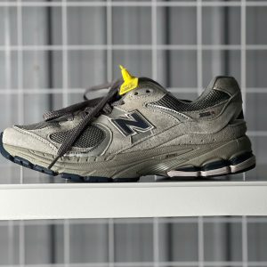 New Balance 2002R - Size 38 - 90%
