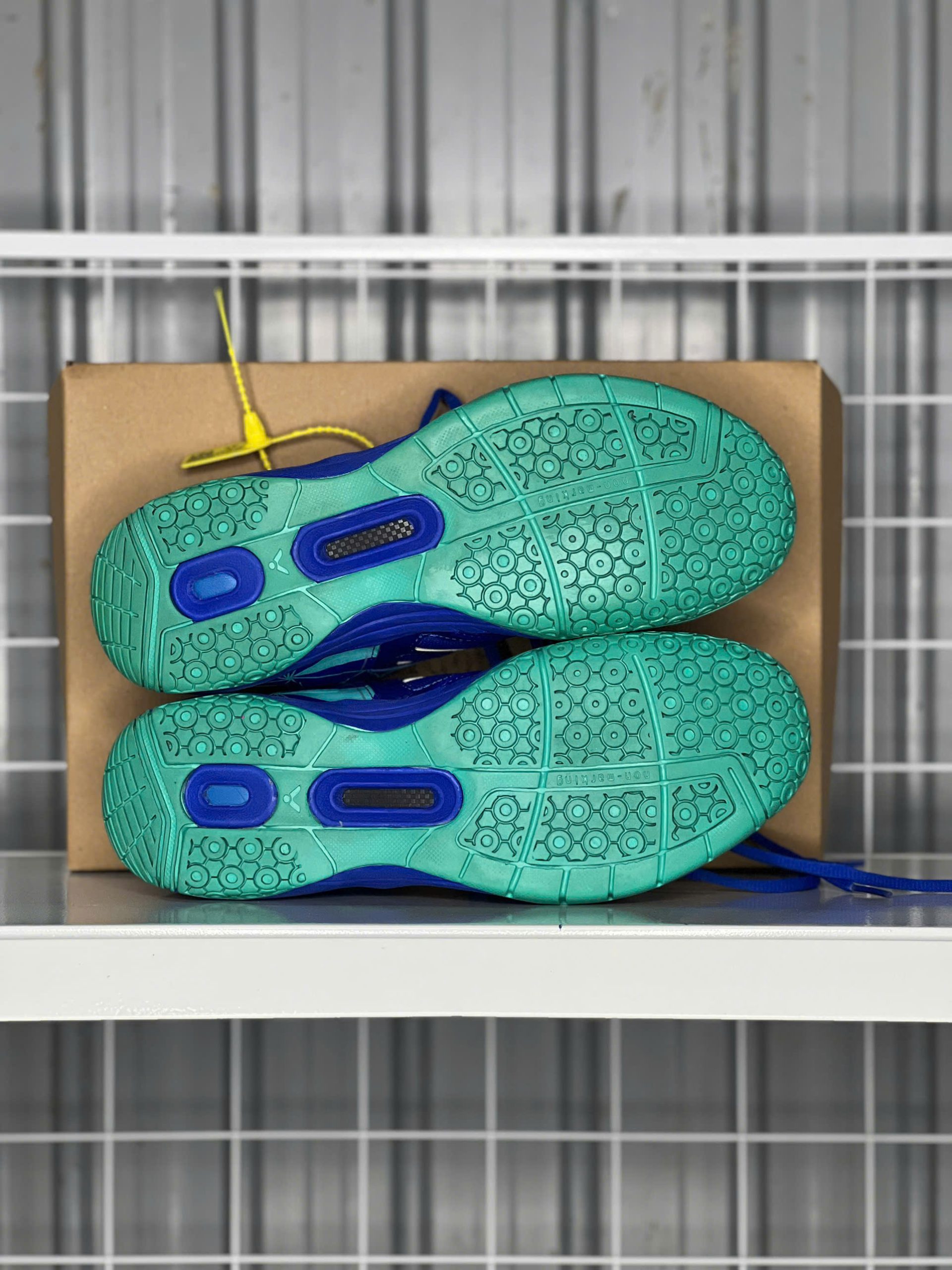 Victor A362 Blue Cyan - Size 41 - Độ mới 95% - Ảnh 5