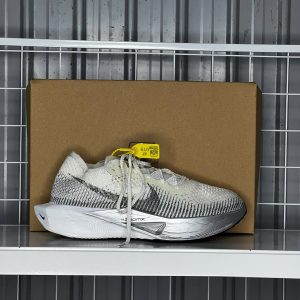 Nike Vaporfly NEXT% 3 White Silver - Size 42 - Độ mới 95%