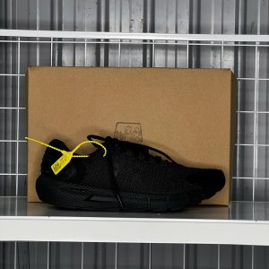 Under Armour Charged Rogue Triple Black - Size 43 - Độ mới 95%
