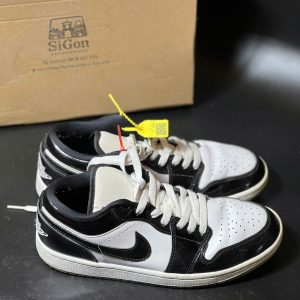 Nike Air Jordan 1 Low “Panda” – Size 41 – Độ mới 90%