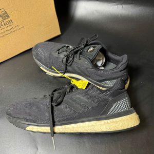 ADIDAS RESPONSE BOOST – SIZE 44 - Mới 85%