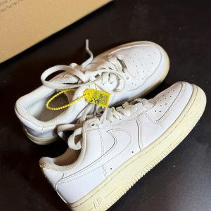 Nike Air Force 1 Low White - Size 37.5 - Độ mới 90%