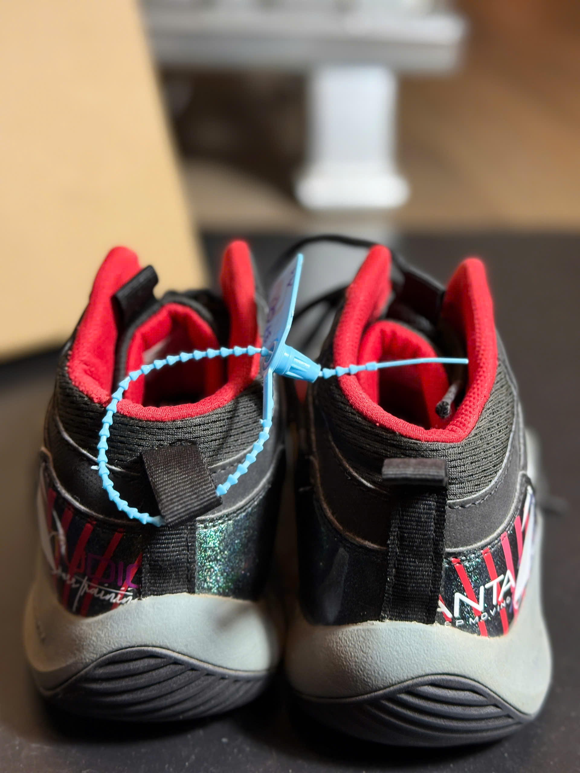 Anta Basketball Mid "Bred / Cement" - Size 37 - Độ mới 90% - Ảnh 2