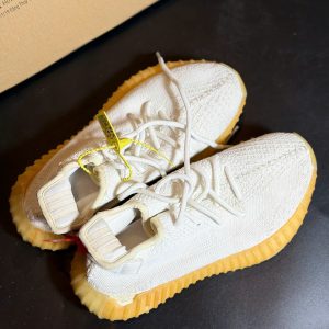 adidas Yeezy Boost 350 V2 "Cream White / Triple White" - Size 37 - Độ mới 90%