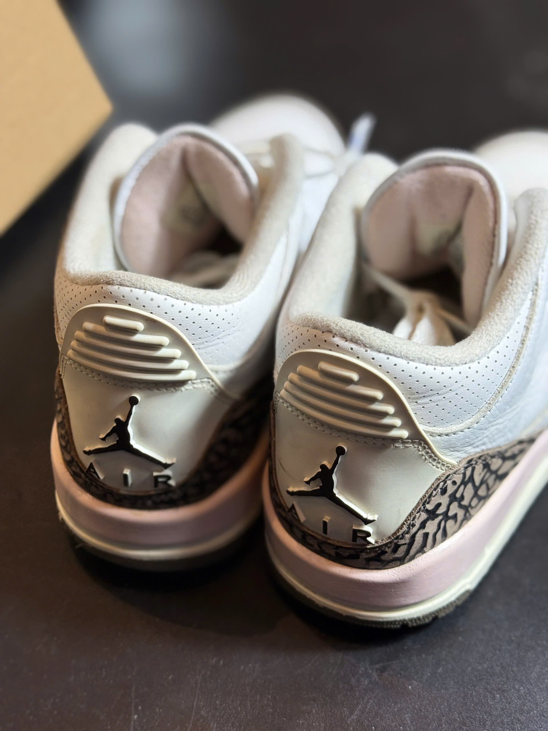 Air Jordan 3 Retro "Rust Pink" - Size 37 - Độ mới 90% - Ảnh 2