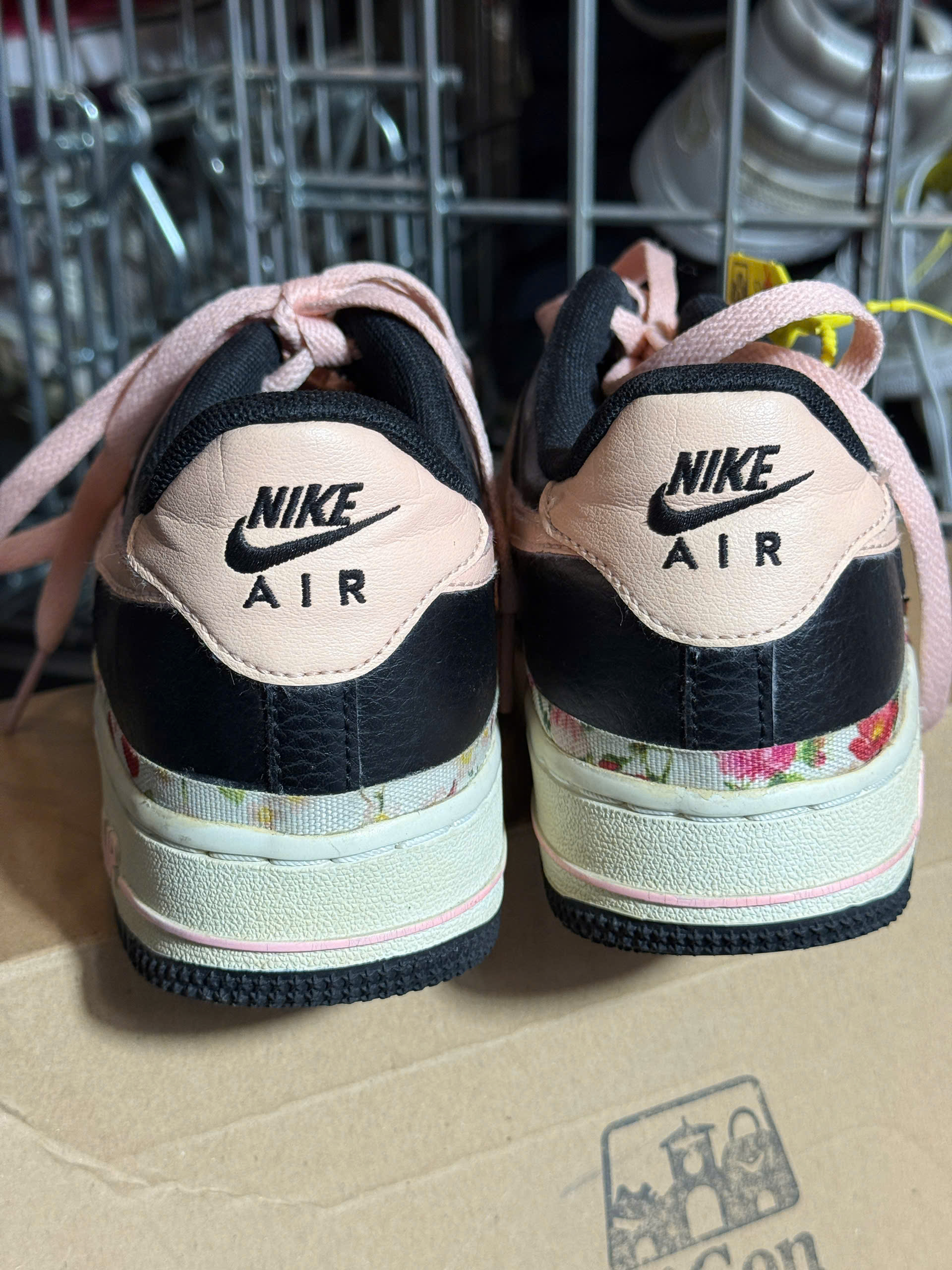 Nike Air Force 1 Low "Black Pink Floral" - Size 37 - Độ mới 90% - Ảnh 2
